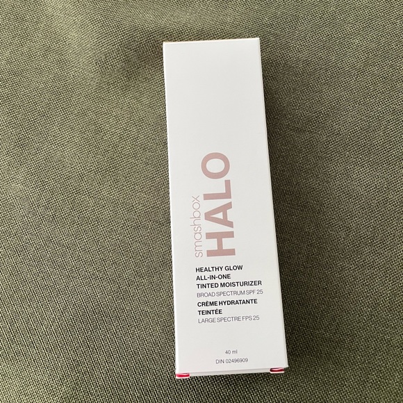 Smashbox halo tinted moisturiser light - Picture 2 of 2